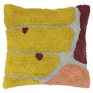 картинка Чехол на подушку с рисунком Tea plantation горчичного цвета из коллекции Terra от магазина Tkano