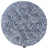 Изображение: Подушка на стул круглая  темно-синего цвета с принтом Спелая Смородина из коллекции Scandinavian touch