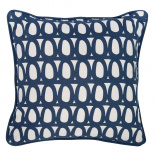 Изображение: Чехол на подушку с принтом Twirl темно-синего цвета из коллекции Cuts&Pieces
