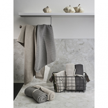 картинка Набор из двух кухонных вязаных полотенец из коллекции Essential, темно-серое/бежевое от магазина Tkano