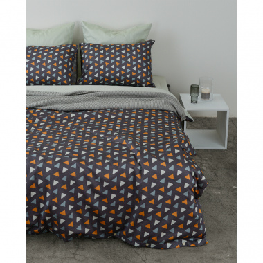 картинка Комплект постельного белья из сатина мятного цвета с принтом Triangles из коллекции Wild от магазина Tkano