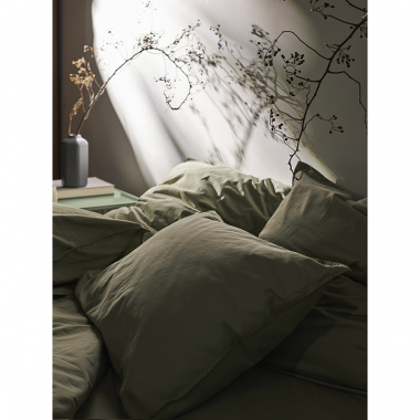 картинка Комплект постельного белья из сатина цвета шалфея с брашинг-эффектом из коллекции Essential от магазина Tkano