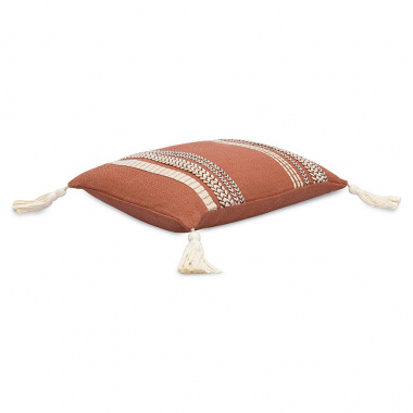 картинка Подушка декоративная с вышивкой Braids из коллекции Ethnic от магазина Tkano