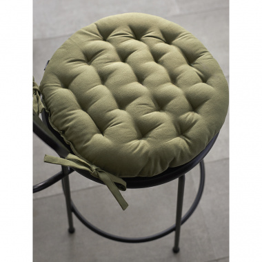 картинка Подушка на стул круглая из хлопка оливкового цвета из коллекции Essential от магазина Tkano
