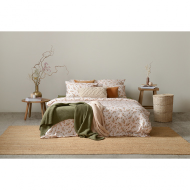 картинка Комплект постельного белья из сатина с принтом "Степное цветение" из коллекции Prairie от магазина Tkano