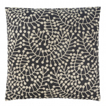 Изображение: Подушка декоративная черного цвета с принтом Спелая Смородина из коллекции Scandinavian touch