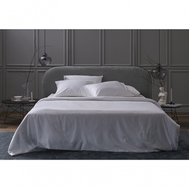 картинка Комплект постельного белья из плотного сатина белого цвета из коллекции Essential от магазина Tkano