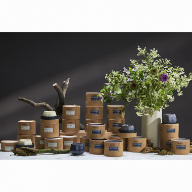 картинка Свеча ароматическая Cypress, Jasmine & Patchouli из коллекции Edge, синий от магазина Tkano