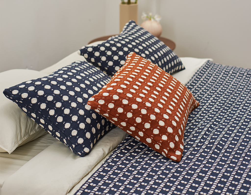 Изображение к статье Polka Dots: почему классический узор снова в тренде и как использовать его в интерьере