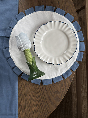 картинка Подсвечник Floret голубого цвета из коллекции Blossom, 20 см от магазина Tkano