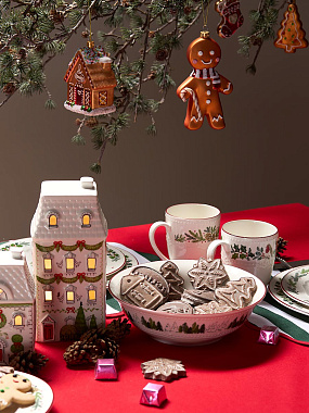 картинка Домик с подсветкой Olgod из коллекции New Year Essential, 22см от магазина Tkano