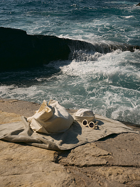 картинка Полотенце банное бежево-серого цвета из коллекции Essential от магазина Tkano