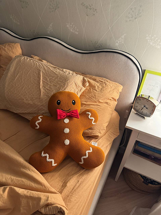 В этом году я решила не бурчать «а чо так рано??» , а поддаться и наслаждаться