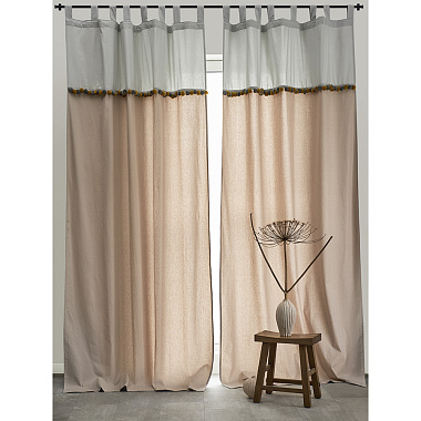 картинка Штора из хлопка с помпонами бежево-серого цвета из коллекции Essential от магазина Tkano