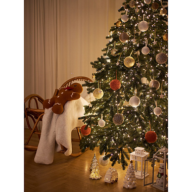 картинка Подушка вязаная Classy gingerbread из коллекции New Year Essential от магазина Tkano