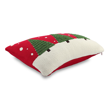 картинка Подушка вязаная с новогодним рисунком Festive Wood из коллекции New Year Essential от магазина Tkano