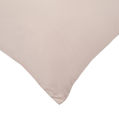 картинка Набор из двух наволочек из сатина бежевого цвета из коллекции Essential от магазина Tkano