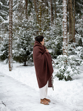 картинка Плед мохеровый шоколадного цвета из коллекции Essential от магазина Tkano