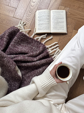 картинка Плед мохеровый Over Horizon цвета марсала из коллекции Trendy Ruffles от магазина Tkano