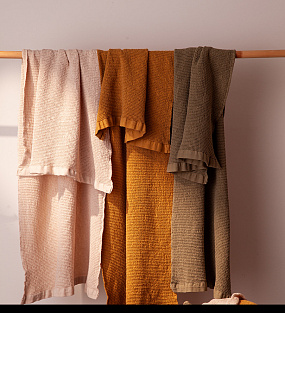 картинка Полотенце для рук из умягченной вафли кремового цвета из коллекции Essential от магазина Tkano