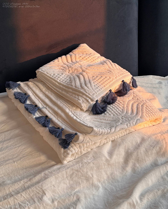 что бы это ни значило, но в последнее время больше всего удовольствия мне доставляют покупки вещей для дома