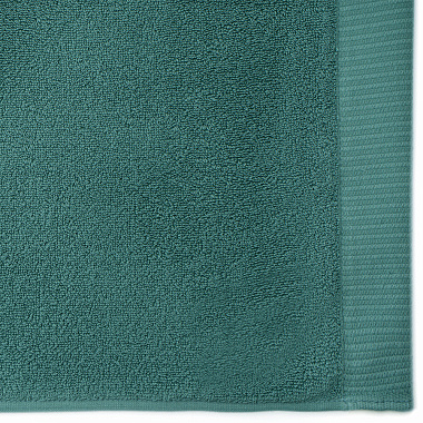 картинка Полотенце банное цвета виридиан из коллекции Essential от магазина Tkano