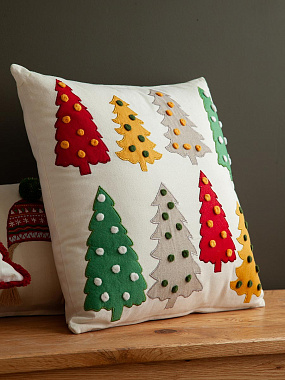 картинка Чехол на подушку Jolly forest из коллекции New Year Essential, 45х45 см от магазина Tkano