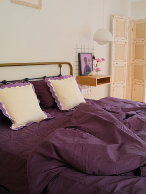 картинка Чехол на подушку с контрастным кантом сиреневого цвета из коллекции Trendy Ruffles, 40х40 см от магазина Tkano