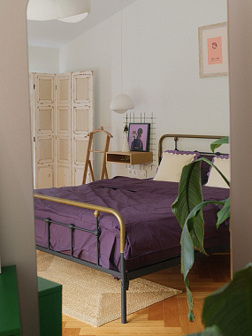 картинка Комплект постельного белья из стираного перкаля сливового цвета из коллекции Essential от магазина Tkano