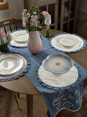 картинка Ваза Petal нежно-розового цвета из коллекции Blossom от магазина Tkano