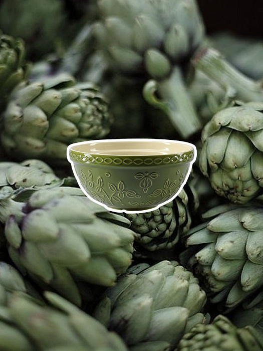 Rivian Green — это оттенок оттенок зеленого, в котором читается связь с природой и уважение к среде, в которой мы живем. Цвет, за которым стоит идея: оставить планету в лучшем состоянии для следующих поколений.