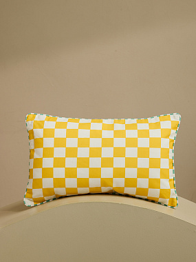картинка Подушка декоративная Клетка из коллекции Сорренто от магазина Tkano