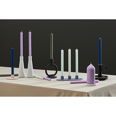 картинка Набор из двух свечей цвета шалфея из коллекции Edge от магазина Tkano