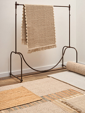 картинка Ковер из шерсти Badrinath из коллекции Ethnic, 70x160 см от магазина Tkano