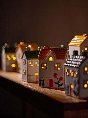 картинка Домик с подсветкой Ribe из коллекции Blossom от магазина Tkano