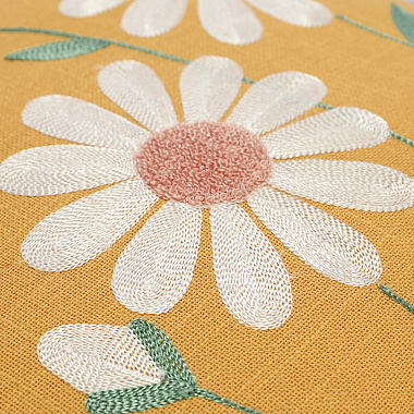картинка Подушка декоративная Spring daisies из коллекции Easter Essential, 45х45 см от магазина Tkano