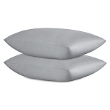 Изображение: Набор наволочек из премиального сатина светло-серого цвета из коллекции Essential