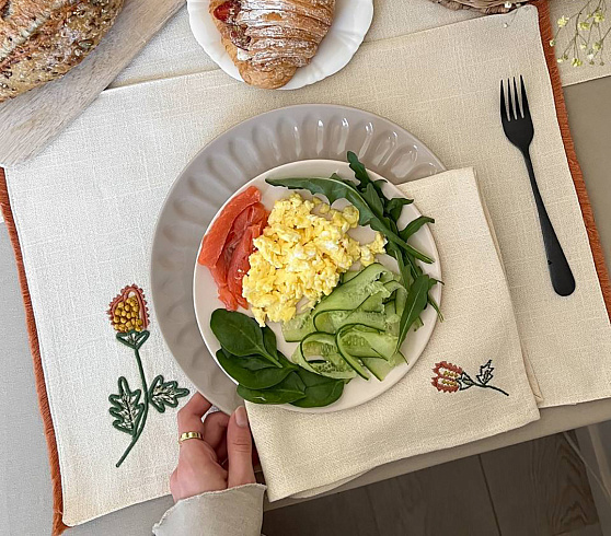 Пример интерьера: Кухня и столовая onehundredtwentyone