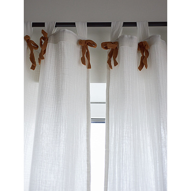 картинка Штора из муслина с декором цвета карри из коллекции Essential от магазина Tkano