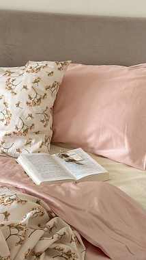 картинка Набор наволочек из премиального сатина цвета пыльной розы из коллекции Essential от магазина Tkano