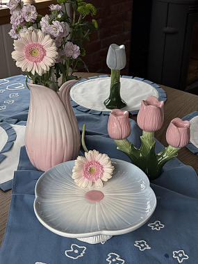 картинка Подсвечник Floret для трех свечей из коллекции Blossom от магазина Tkano