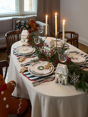 картинка Салфетка под приборы Trendy Christmas зеленого цвета из коллекции New Year Essential, Ø40 см от магазина Tkano